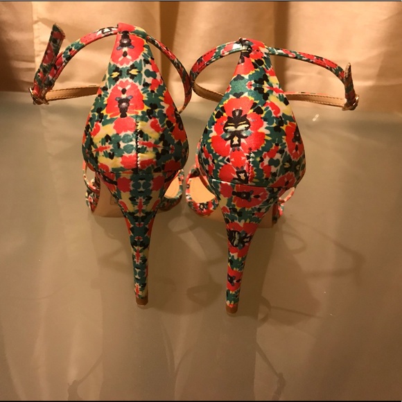 FINAL PRICE! Spring Heels - Picture 4 of 5